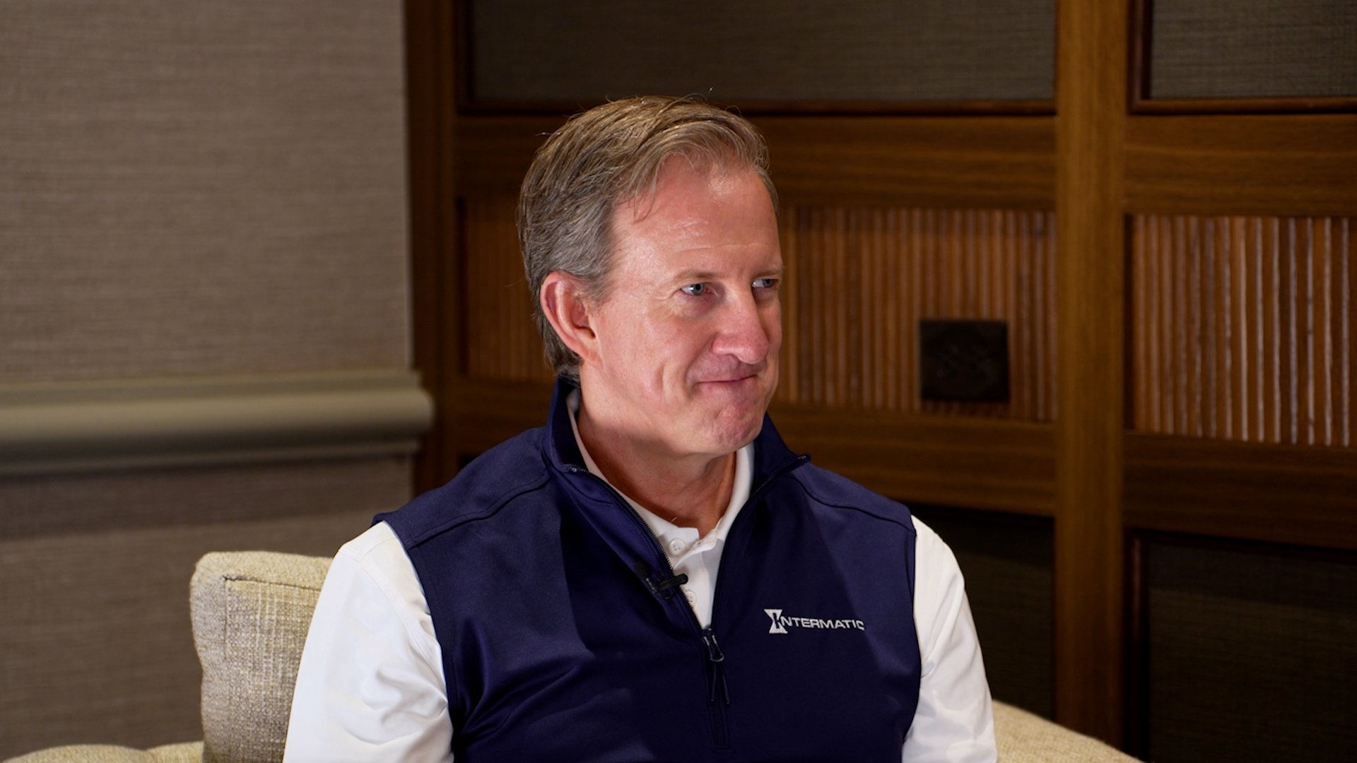 Kevin Kosobud, Chief Product Officer at Intermatic, speaking with Trade Hounds VP of Marketing Jeanette Abrahamsen at CES Connect in Nashville